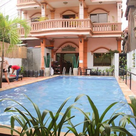 Tropical Breeze Hotel Siem Reap Exterior foto