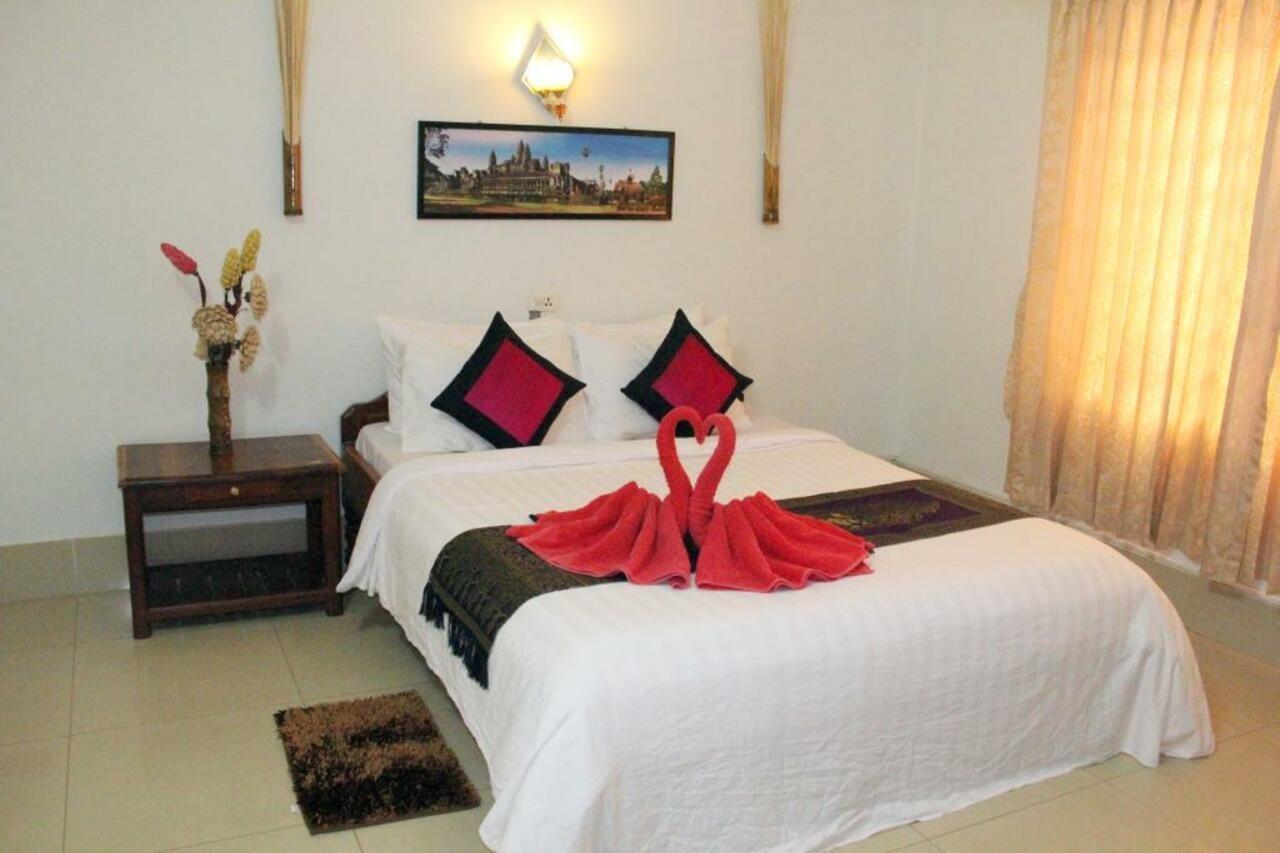 Tropical Breeze Hotel Siem Reap Exterior foto