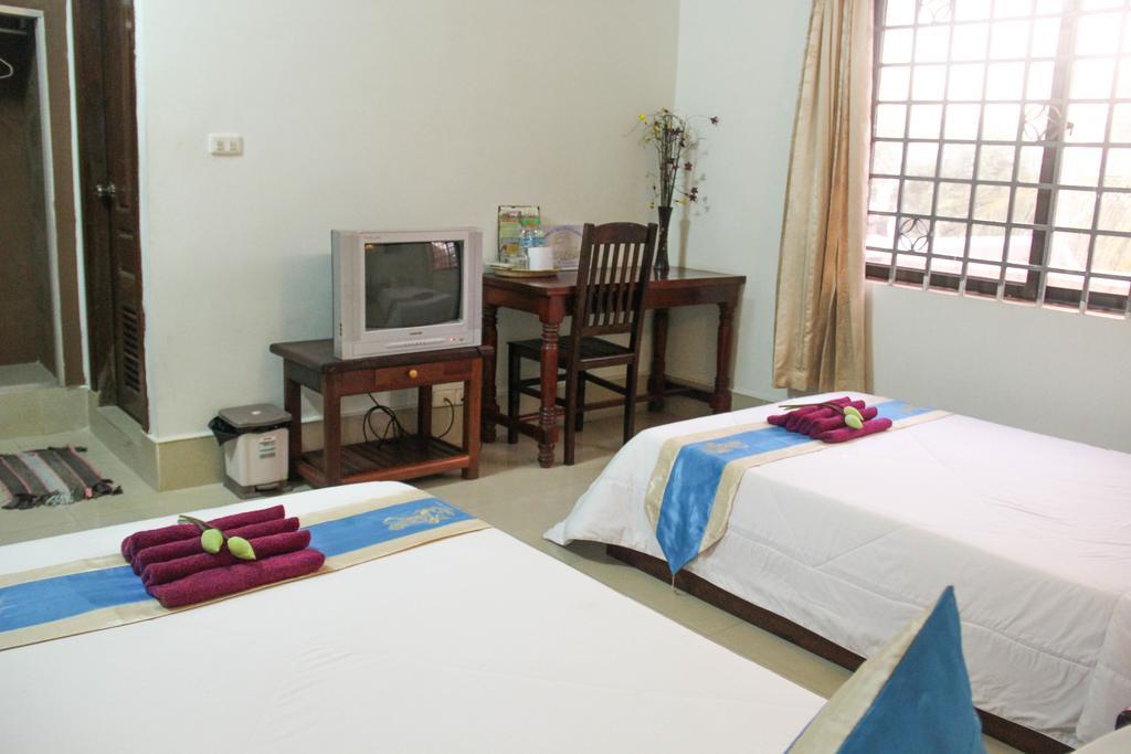 Tropical Breeze Hotel Siem Reap Exterior foto
