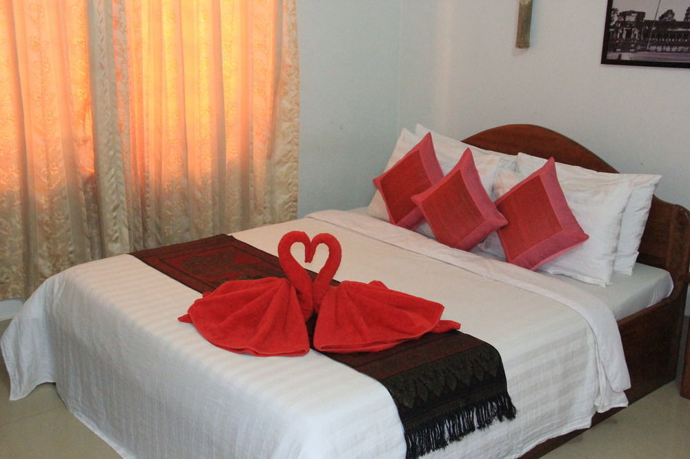 Tropical Breeze Hotel Siem Reap Exterior foto