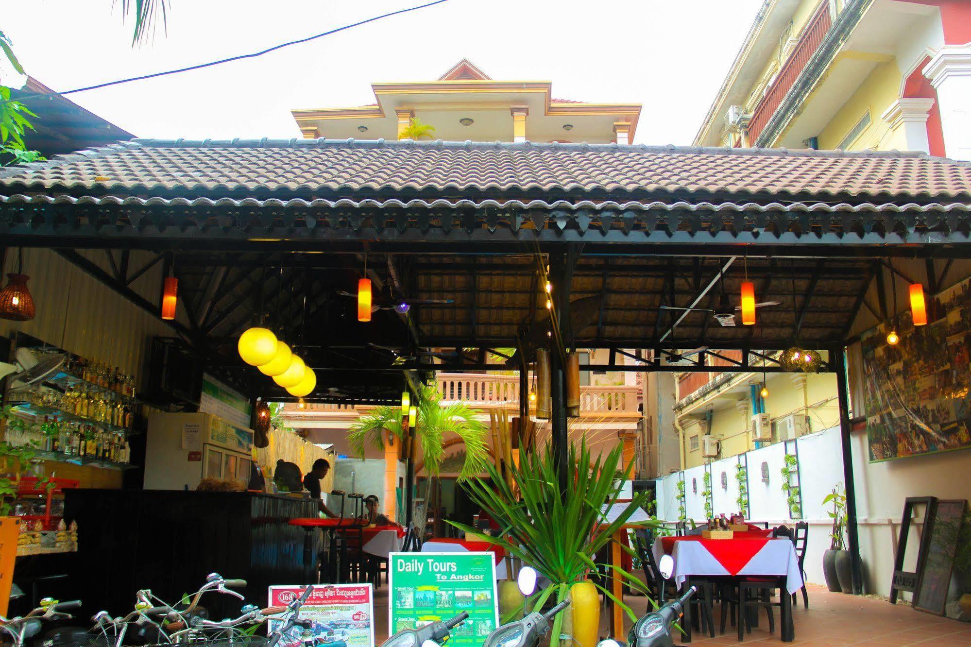 Tropical Breeze Hotel Siem Reap Exterior foto