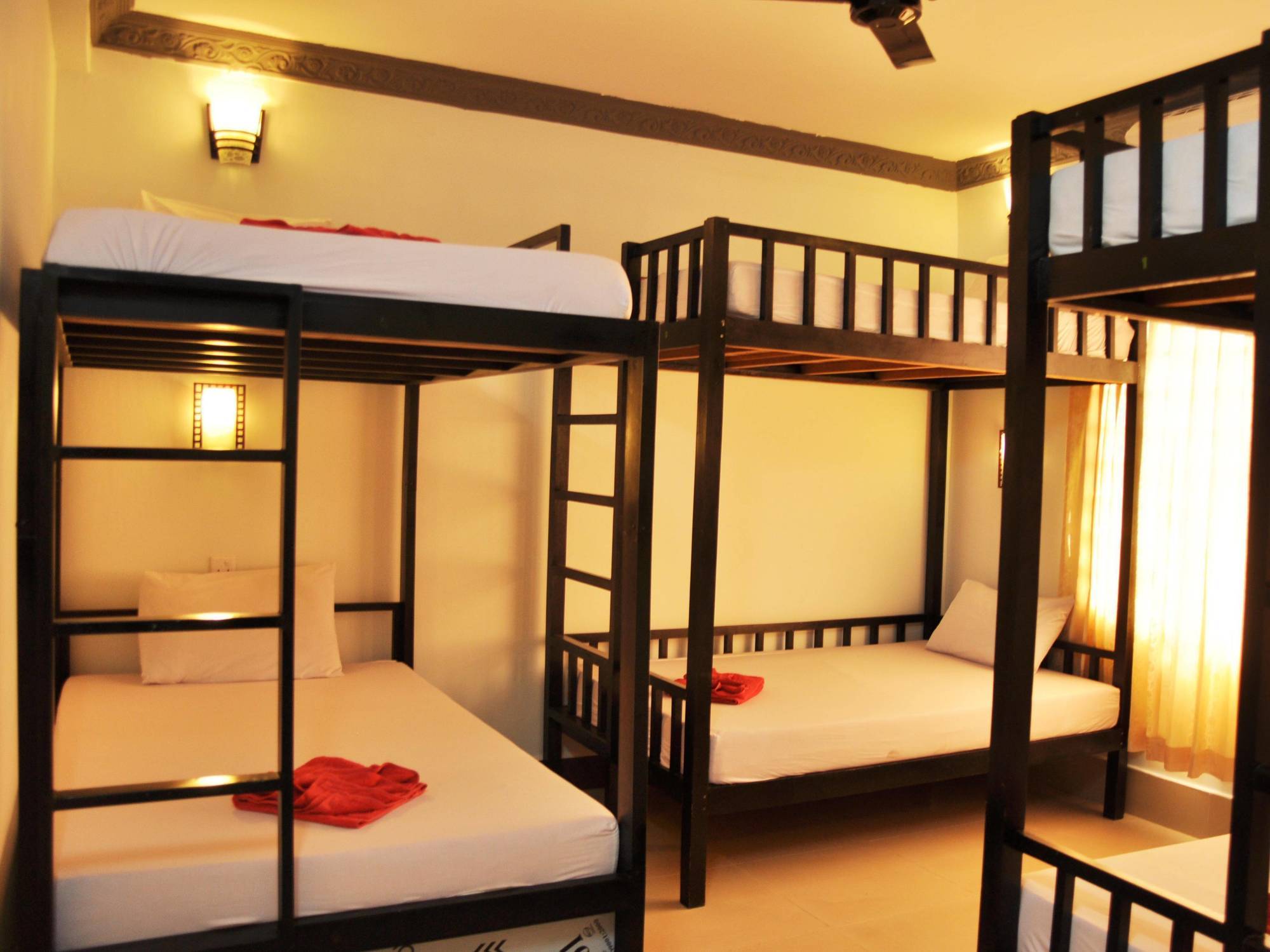Tropical Breeze Hotel Siem Reap Exterior foto